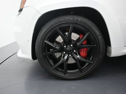 Used 2018 Jeep Grand Cherokee Trackhawk AWD/4WD image 50