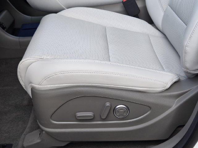 Certified 2026 Hyundai Palisade SEL Premium FWD image 18