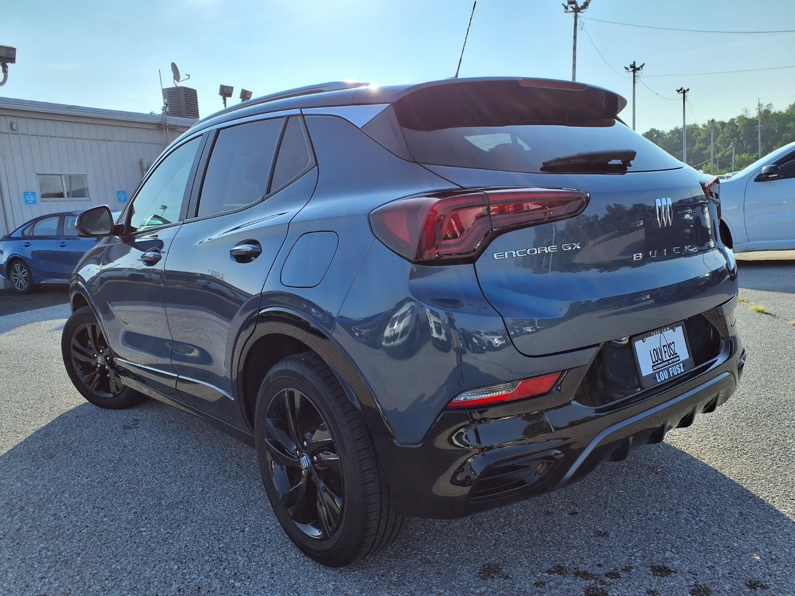 Used 2024 Buick Encore GX Sport Touring w/ Comfort Package FWD image 32