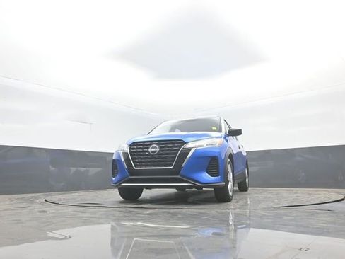 Used 2023 Nissan Kicks S FWD image 34
