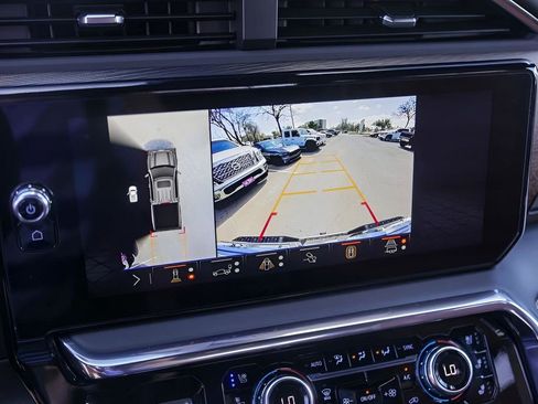 Used 2025 GMC Sierra 1500 Denali Ultimate image 17