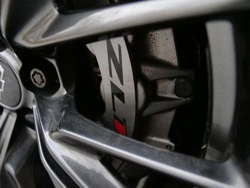 Used 2021 Chevrolet Camaro ZL1 image 42