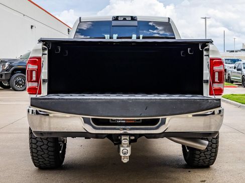 Used 2024 RAM 2500 Limited w/ Safety Group AWD/4WD image 4