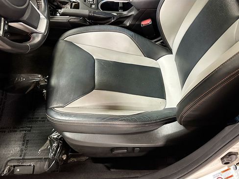 Used 2019 Subaru Crosstrek 2.0i Limited w/ Moonroof Package w/Navigation image 23