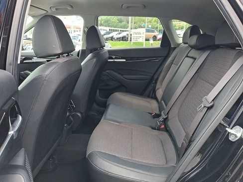 Used 2023 Kia Seltos S AWD/4WD image 11