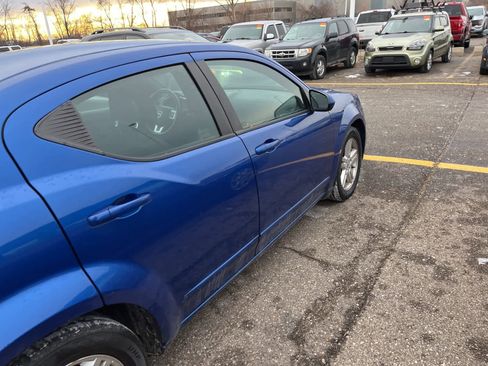 Used 2013 Dodge Avenger SXT image 16