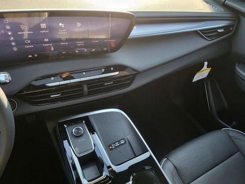 New 2026 Buick Enclave Sport Touring w/ Power Package image 9