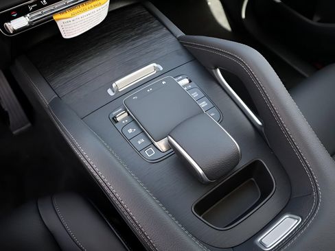 Certified 2026 Mercedes-Benz GLE 350 4MATIC image 38