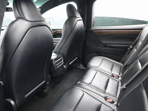 Used 2020 Tesla Model X Long Range image 30
