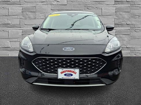 Certified 2020 Ford Escape SE image 3