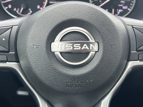 Used 2024 Nissan Sentra SV FWD image 5
