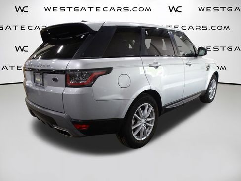 Used 2018 Land Rover Range Rover Sport SE image 47