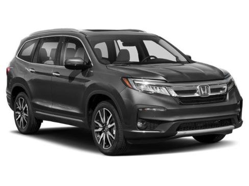 Used 2019 Honda Pilot Touring image 6