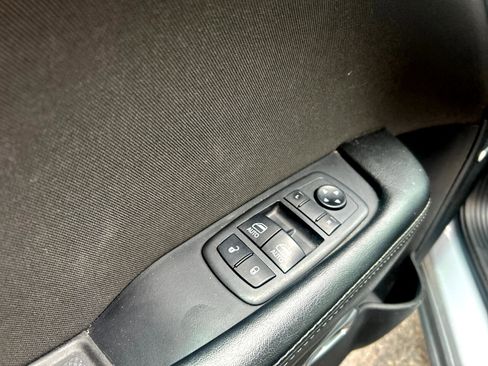 Used 2021 Dodge Challenger R/T w/ Blacktop Package image 7