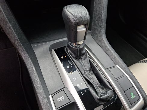 Used 2017 Honda Civic EX image 22