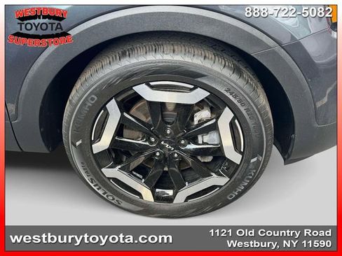 Used 2023 Kia Telluride EX AWD/4WD image 7