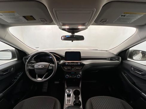 Used 2024 Ford Escape Active AWD/4WD image 9