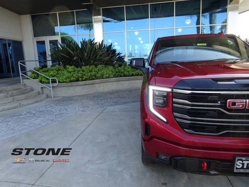 New 2026 GMC Sierra 1500 AT4 image 32