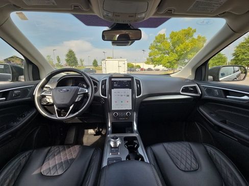 Used 2024 Ford Edge Titanium AWD/4WD image 14