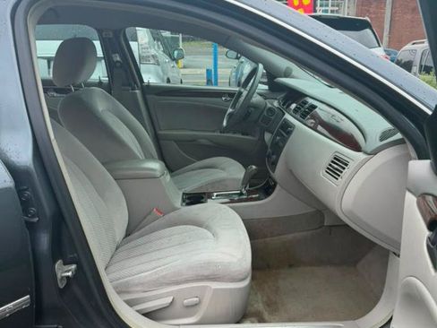 Used 2011 Buick Lucerne CX FWD image 23