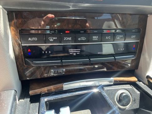 Used 2014 Mercedes-Benz E 350 E 350 image 24