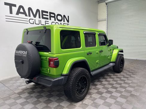 Used 2018 Jeep Wrangler Unlimited Sahara image 16