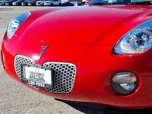 Used 2006 Pontiac Solstice Convertible w/ Premium Package image 33