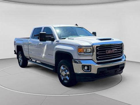 Used 2018 GMC Sierra 3500 SLE w/ SLE Preferred Package AWD/4WD image 7