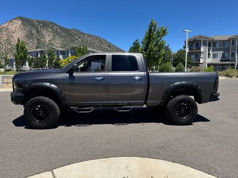 Used 2015 RAM 2500 SLT w/ Luxury Group AWD/4WD image 2