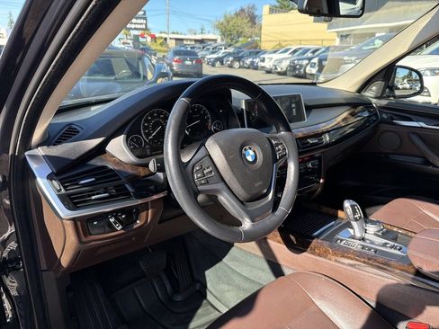 Used 2015 BMW X5 xDrive35i w/ Premium Package AWD/4WD image 41
