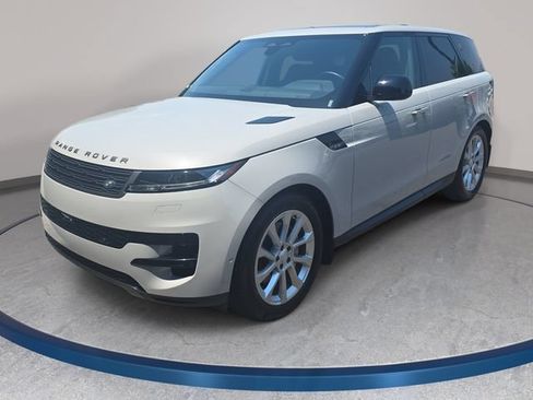 Used 2025 Land Rover Range Rover Sport AWD/4WD image 1