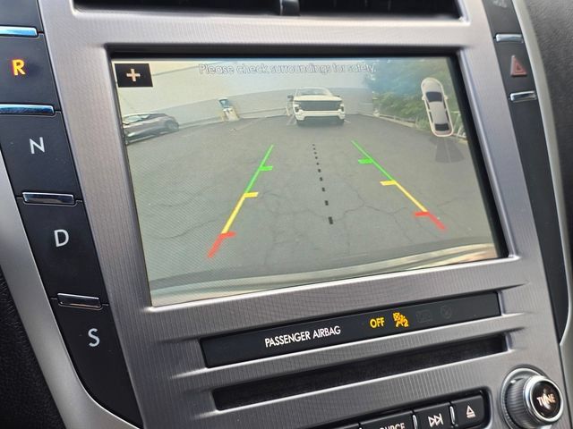 Used 2018 Lincoln MKZ Reserve FWD image 24