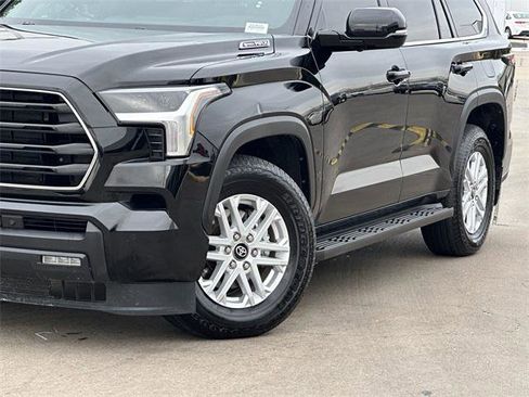 Certified 2025 Toyota Sequoia SR5 image 3