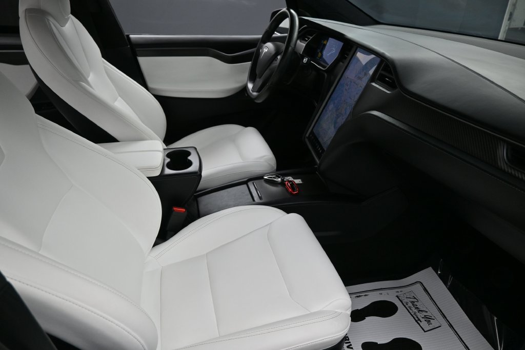 Used 2020 Tesla Model X Performance AWD/4WD image 11