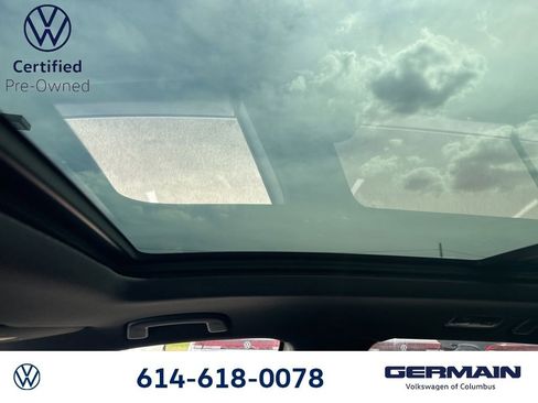 Used 2023 Volkswagen Atlas Cross Sport SE w/ Panoramic Sunroof Package image 21