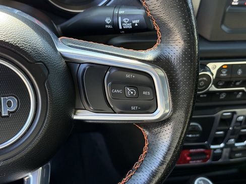 Used 2021 Jeep Gladiator Mojave w/ Cold Weather Group image 24