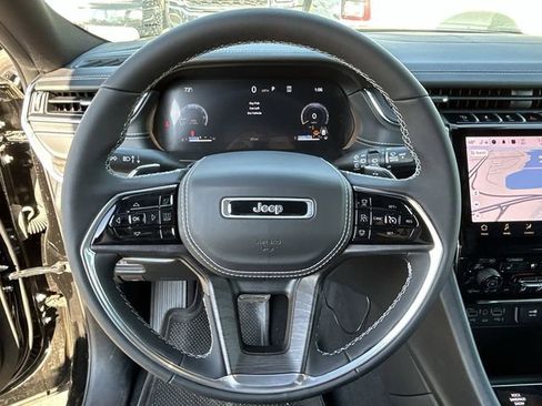 New 2024 Jeep Grand Cherokee L Overland image 22