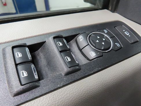 Used 2022 Ford F250 XLT w/ XLT Premium Package image 61