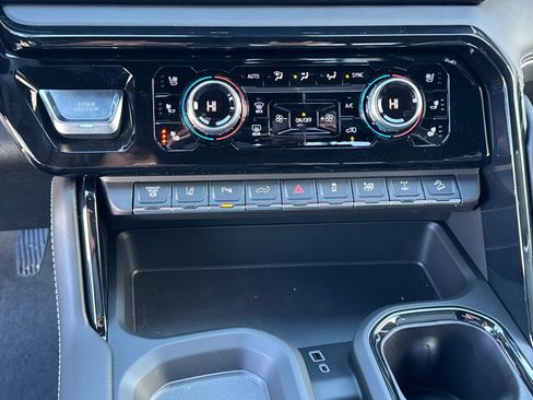 New 2026 GMC Sierra 2500 AT4X image 32