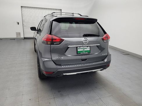 Used 2017 Nissan Rogue SV w/ Midnight Edition Package AWD/4WD image 6