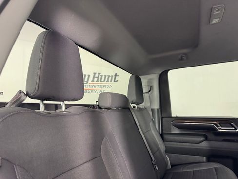 Used 2024 Chevrolet Silverado 2500 LT image 22