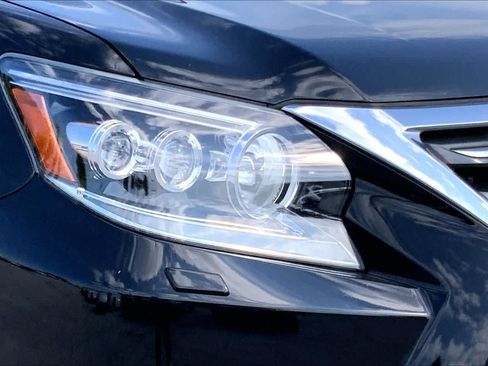 Used 2019 Lexus GX 460 Premium AWD/4WD image 25