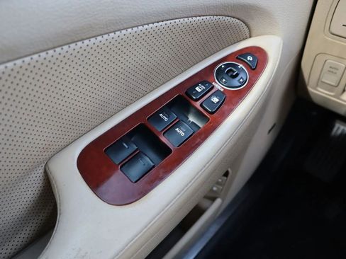 Used 2012 Hyundai Genesis 3.8 w/ Premium Pkg image 25