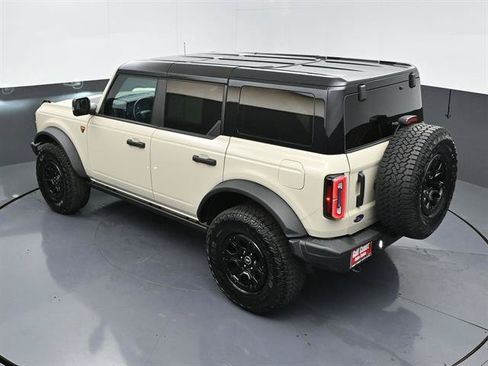 Used 2025 Ford Bronco Badlands AWD/4WD image 38