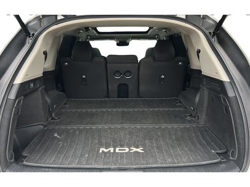Used 2022 Acura MDX FWD w/ Technology Package image 9