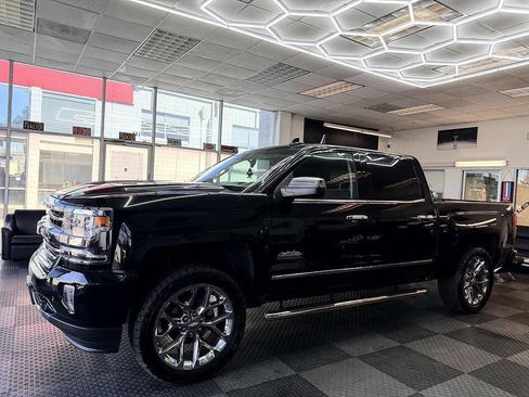 Used 2016 Chevrolet Silverado 1500 High Country AWD/4WD image 1