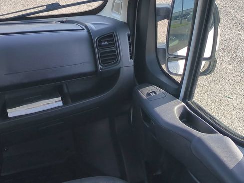 Used 2023 RAM ProMaster 2500 FWD image 19