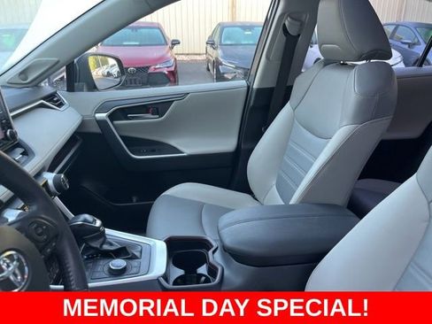 Used 2020 Toyota RAV4 Limited w/ All Weather Liner Package AWD/4WD image 10