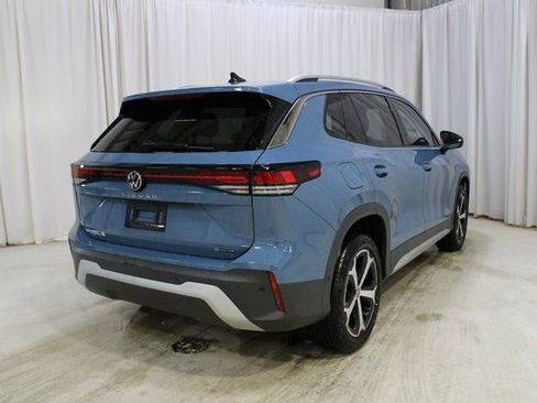 New 2026 Volkswagen Tiguan SE image 26