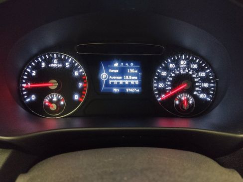 Used 2018 Kia Sorento FWD image 23